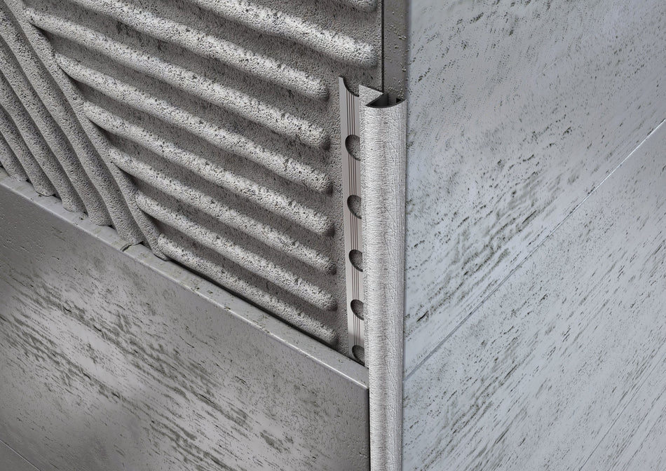 Profilo tondo in ALLUMINIO decorato argento. Barra 2.5 m