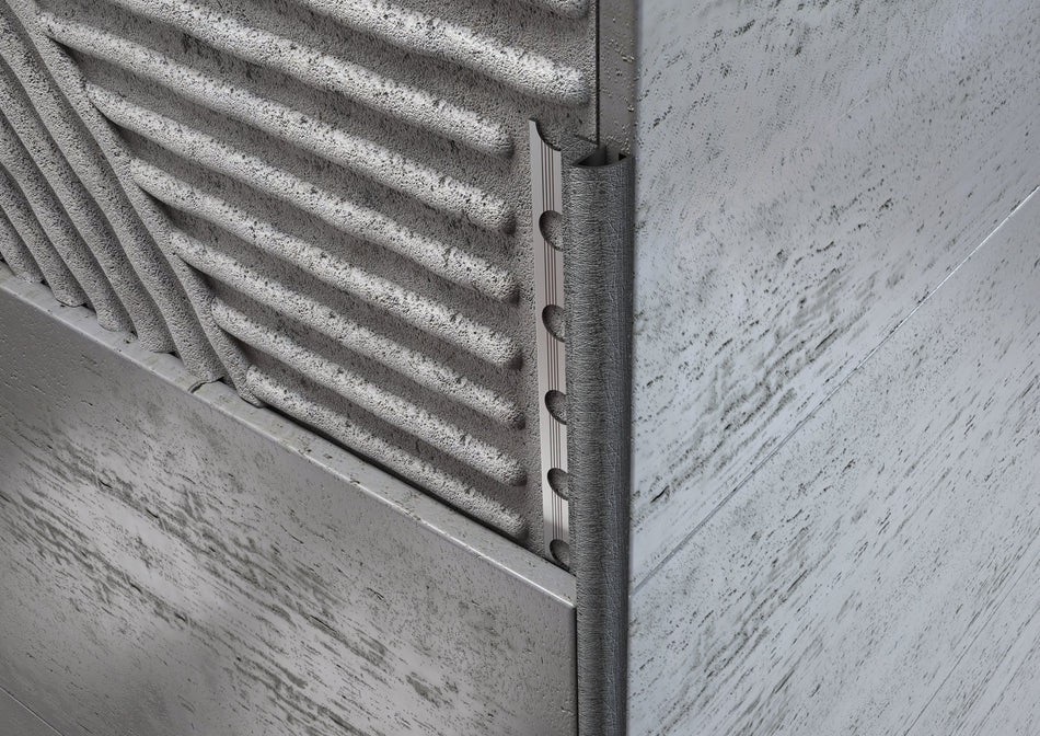 Profilo tondo in ALLUMINIO decorato wengé. Barra 2.5 m